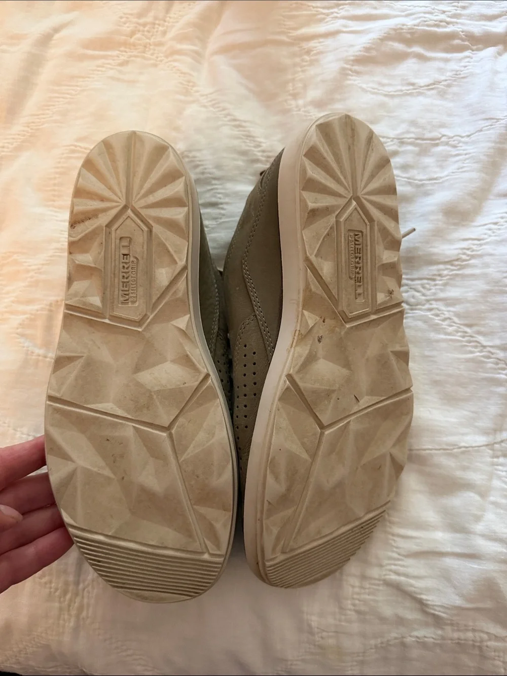 Merrill lightweight women’s